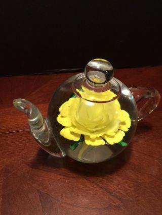 Dynasty Gallery Heirloom Collectibles Art Glass Teapot Paper Weight YellowFlower 2