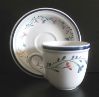 Tienshan Stoneware Set Of 4 Cups & Saucers Blue Trim With Flower Design
