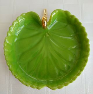 Herend Hungary Green Lily Pad Leaf Trinket Dish Pin Tray 9135 4 1/2 " X 4 3/8 "