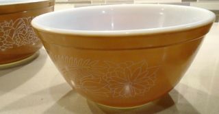 Vintage PYREX Brown Woodland Nesting Bowls Set of 3 Mixing Bowls 4
