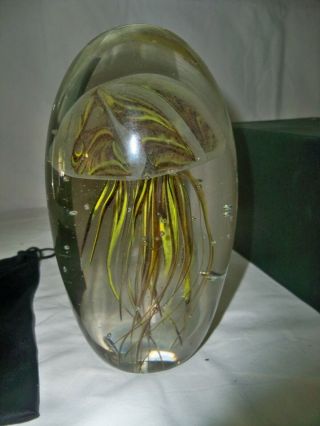 (q) Glass Glow In The Dark Jellyfish Paperweight By Dynasty Gallery