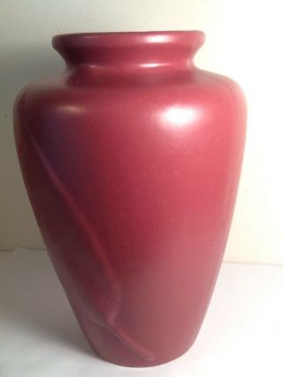 Zanesville Arts & Crafts - Art Pottery 102 Maroon Vase w/ Feather 2