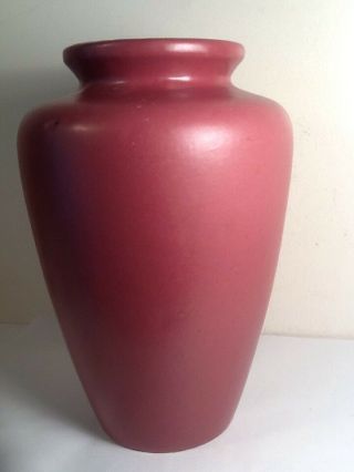 Zanesville Arts & Crafts - Art Pottery 102 Maroon Vase w/ Feather 3
