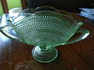 Adorable Small Vintage Green Depression Glass Art Deco Ribbed Fan Vase Footed