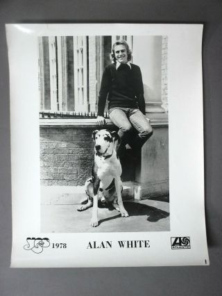 Yes Promo Photo 8 X 10 Glossy Black & White 1978 Alan White