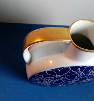⭐ Vintage AK KAISER Echt Kobalt Cobalt Blue And Gold Pitcher Vase W.  Germany 5
