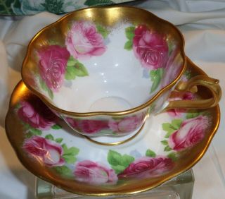 Lovely Royal Albert Old Country Roses Footed Tea Cup & Saucer