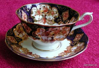 Royal Albert (heirloom 4534) 2 1/2 " Cup & Saucer Set (s) Exc (7 Avail)