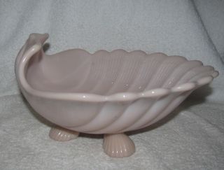 Large Cambridge Crown Tuscan Shell Bowl Pink Opaque Milk Glass Rare 3 Footed