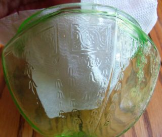 Princess Pattern Vintage Green Vaseline Glass Footed Candy Bowl Dish Uranium 4