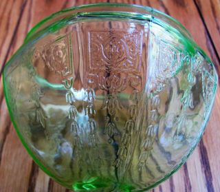 Princess Pattern Vintage Green Vaseline Glass Footed Candy Bowl Dish Uranium 5