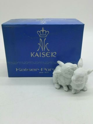 Ak Kaiser Rabbit Bunny Hare White Bisque Porcelain Figurine J3