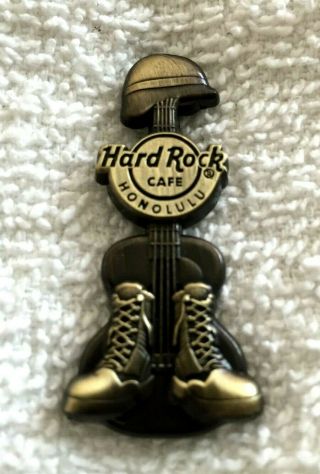 Hard Rock Cafe Honolulu 2019 Fallen Soldier Guitar Pin - Le 300 - Pin