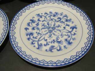 REED & BARTON Hadley THE ELEGANT TABLE Set of Salad Plates Blue Floral Scrolls 7
