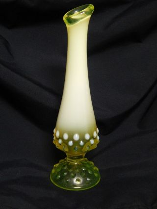 Vtg Fenton Art Glass Topaz Opalescent Hobnail Swung Vase