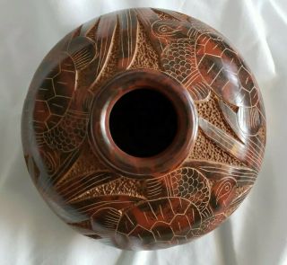 Vintage Carved Vase Nicaragua Turtles