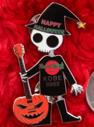 Hard Rock Cafe Pin Kobe Halloween Skeleton Witch Hat Pumpkin Guitar Skull Lapel