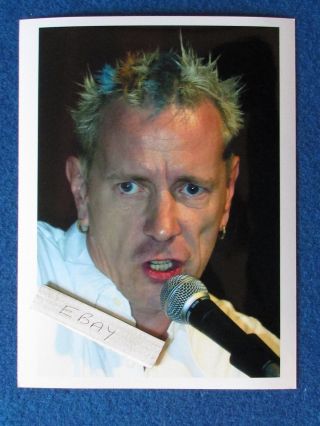 Press Photo - 8 " X6 " - Sex Pistols - John Lydon - 2002 - B
