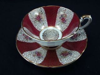 Paragon E157k Tea Cup & Saucer Set In Near - Floral