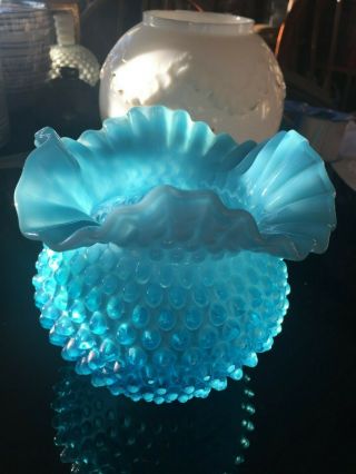Vintage Fenton Blue Opalescent Hobnail Vase 6 "