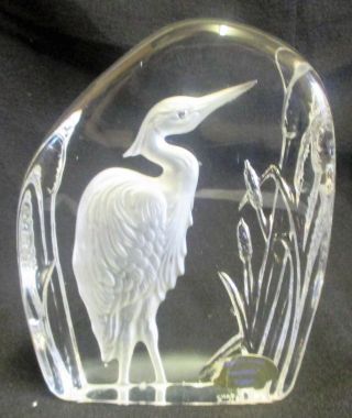 Vintage Signed Wedgwood Art Glass Crystal Etched Heron Paperweight