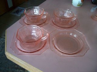 Anchor Hocking Princess Pink 3 Cups And 4 Saucers