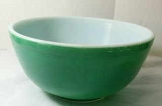 Vintage Pyrex Glass Nesting Mixing Bowl Primary Green Approx 8 1/2 Top Diameter