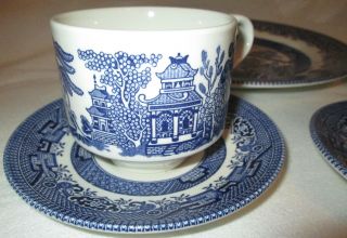 Vintage Churchill England Blue Willow 6pc Dinnerware Dinner Plates Cups Saucers 5