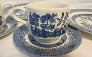Vintage Churchill England Blue Willow 6pc Dinnerware Dinner Plates Cups Saucers 6