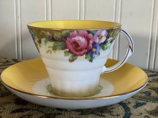 Paragon Bone China Teacup & Saucer,  Floral/yellow / Her Majesty Queen Elizabeth