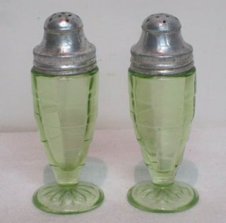 Vintage Green Depression Glass Block Optic Salt & Pepper Shaker Set 1929 - 1933