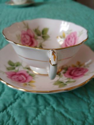Paragon Teacup & Saucer Pink Large Roses Cabbage England Wide Mouth Lovely 5
