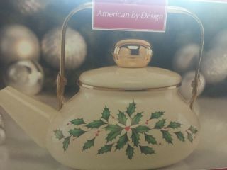 Lenox Holiday Tea Kettle Teapot Christmas Holly 1.  88 Qt