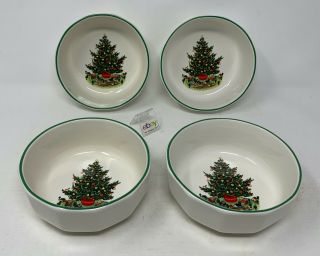 Pfaltzgraff Usa " Christmas Heritage " Set Of 4 Soup Cereal Bowls - 5 1/2 " Diam