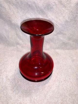 VINTAGE BLENKO ART GLASS RUBY RED VASE 7 INCHES TALL 5