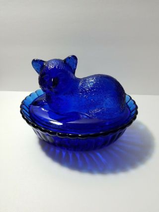 Vintage Westmoreland Cobalt Blue Glass Cat On A Nest/basket Dish