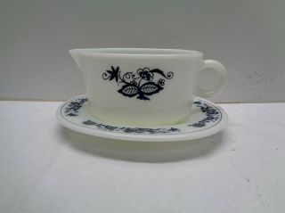 Vintage Gemco Corelle Old Town Blue Onion Gravy Boat And Underplate