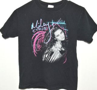 Miley Cyrus Tour T - Shirt 2009 Concert Youth Size Large Wonder World With Cities