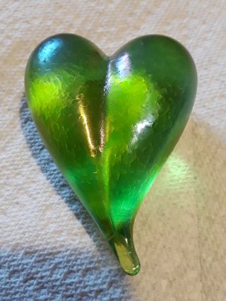Robert Held Studio Art Glass Heart Paperweight Sculpture Iridescent Green.