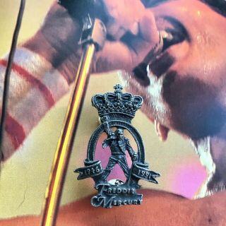 Queen,  Freddie Mercury Tribute Concert Pin Badge,  Bohemian Rhapsody,  Alchemy Etc
