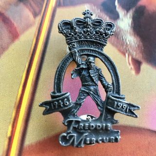 Queen,  Freddie Mercury Tribute Concert Pin Badge,  Bohemian Rhapsody,  Alchemy Etc 2