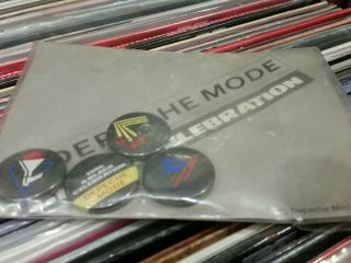 Depeche Mode Button Badges 4 X Vintage Depeche Mode Pin Badges Black Celebration