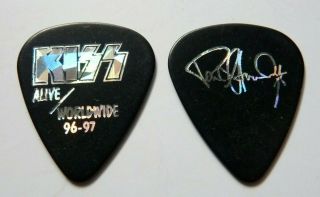 Kiss Paul Stanley Silver On Black Alive Wolrdwide 96 - 97 Tour Issued Guitar Pick