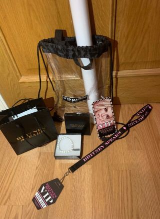 Britney Spears Piece Of Me Vip Limited Edition Tour Package