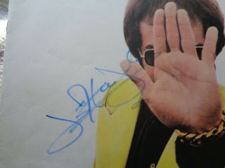 Elton John Hand Signed Don 