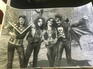 Kiss Poster Members Early Promo Shot From 1973 Ace Frehley Peter Criss