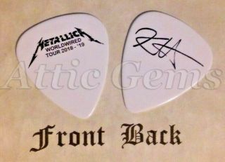 Metallica Band Kirk Hammett Signature Logo Guitar Pick - (k)