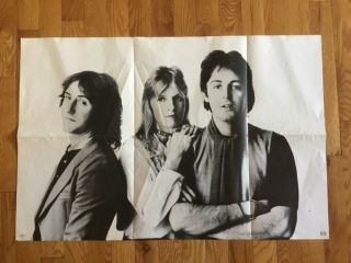 Wings Greatest 1978 Poster Insert,  Paul & Linda Mccartney,  Denny Laine,  Parrots