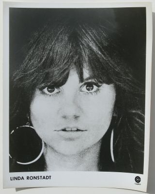 Linda Ronstadt Black & White 8 X 10 Glossy Press Promotional Photo Us Capitol