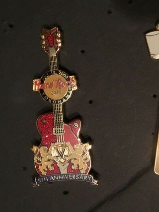 Hard Rock Cafe Yokohama 5th Anniversary Guitar Pin (b)